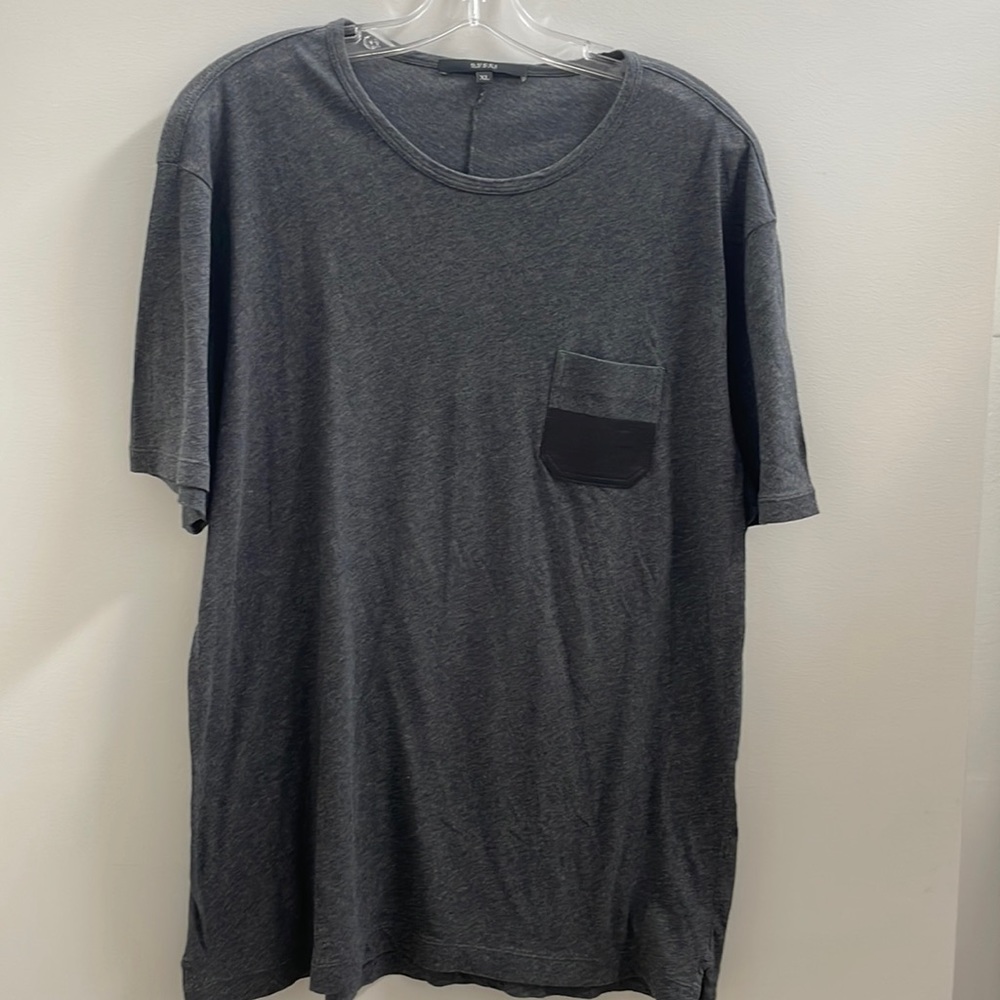 Men Gucci t shirt, size XL, Grey color